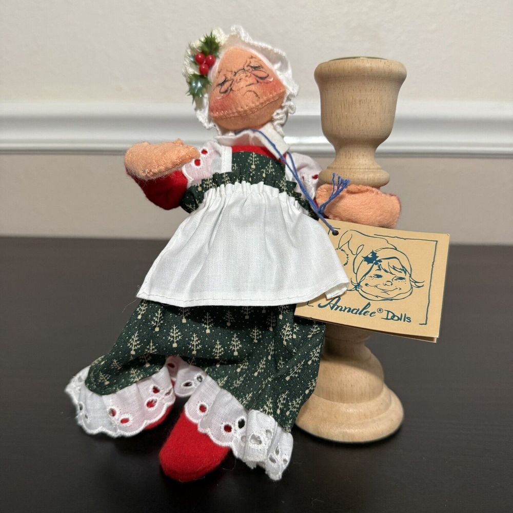 Vintage Annalee Mrs. Claus Santa with‎ Candlestick W/ Tags Mobilitee Christmas